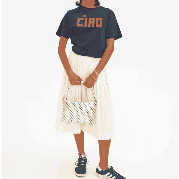 CLARE V. flat clutch with tabs in silver. Sold out on Clare V. Site. - Picture 4 of 14